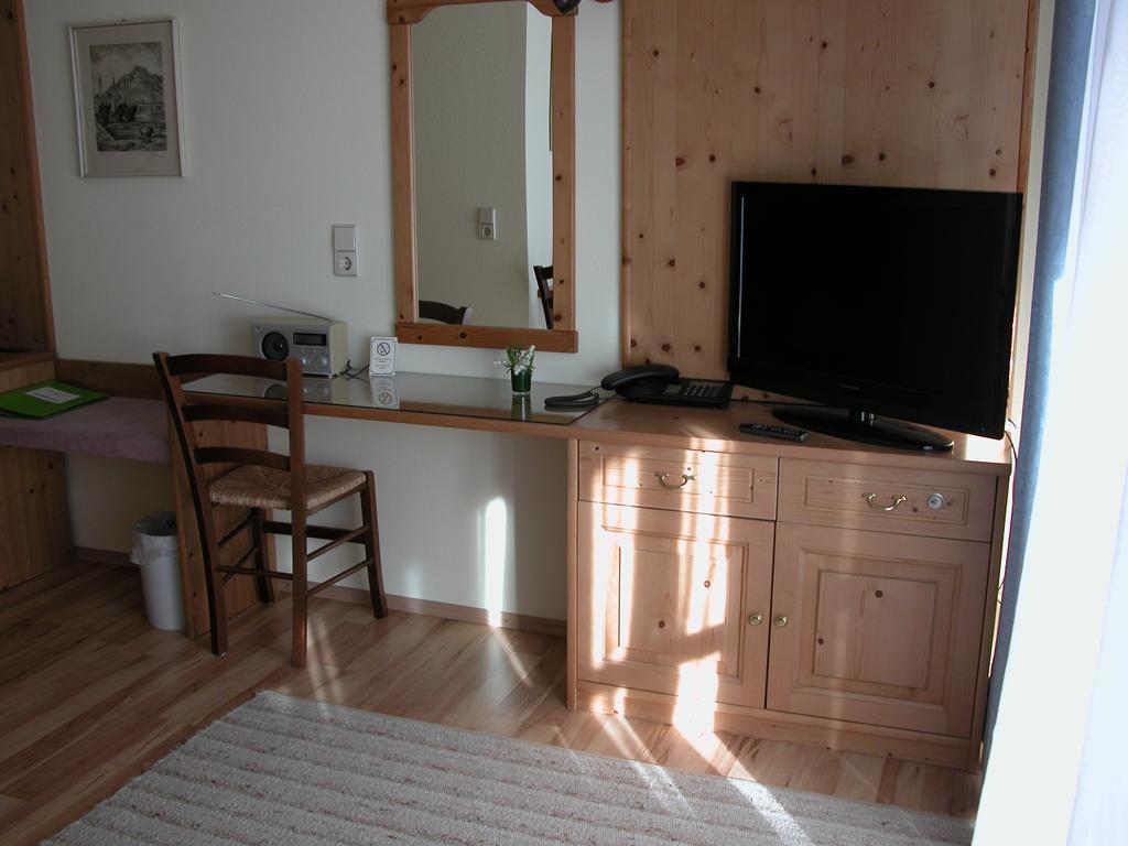 Hotel-Restaurant Zum Hirschhaus Inklusiv Chiemgaukarte Ruhpolding Exteriör bild